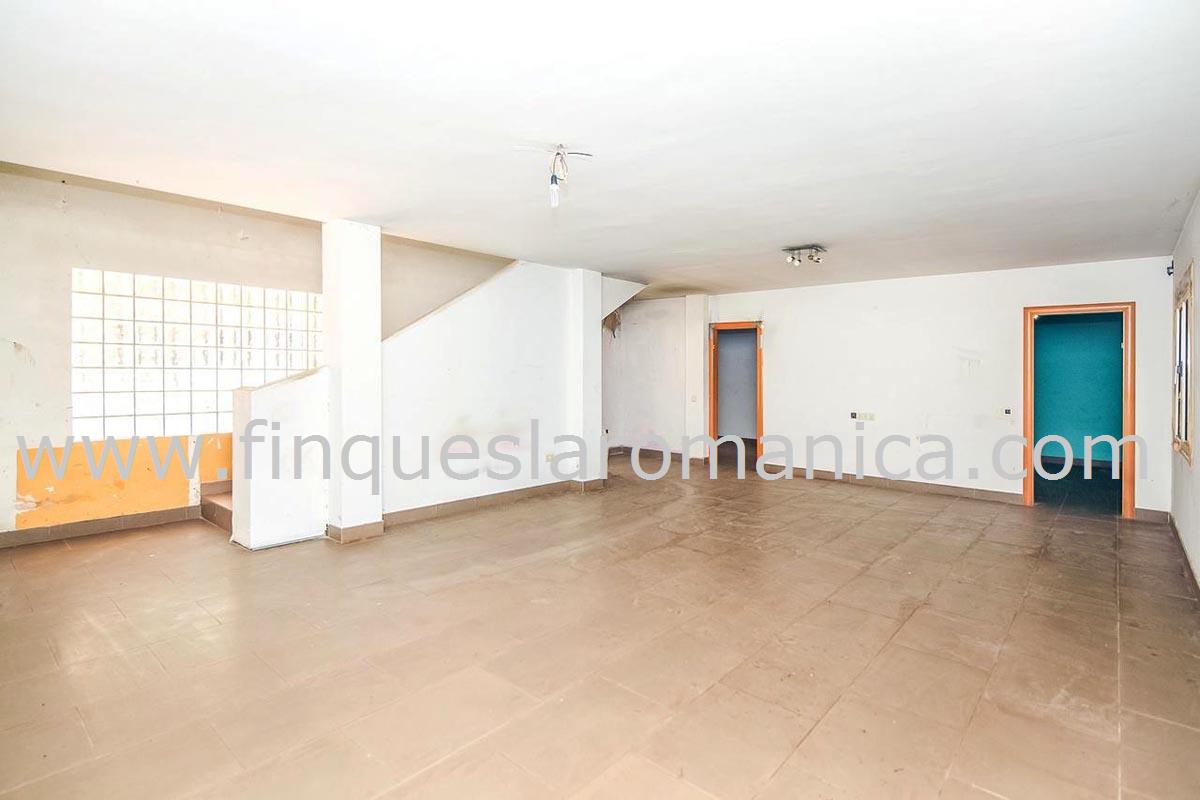 Casa en Abrera, Chalet en Can Villalba, Venta:   217.600 €